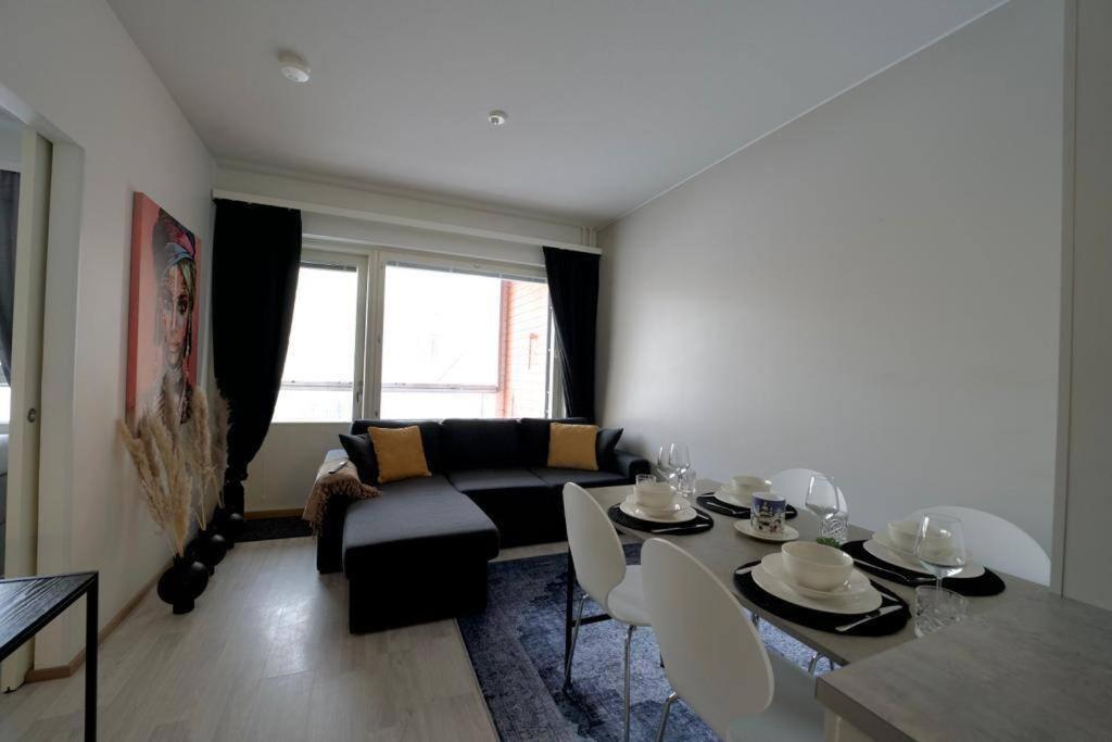 1Br Suite - King Size Bed - Wi-Fi - Gym & Sauna 로바니에미 외부 사진